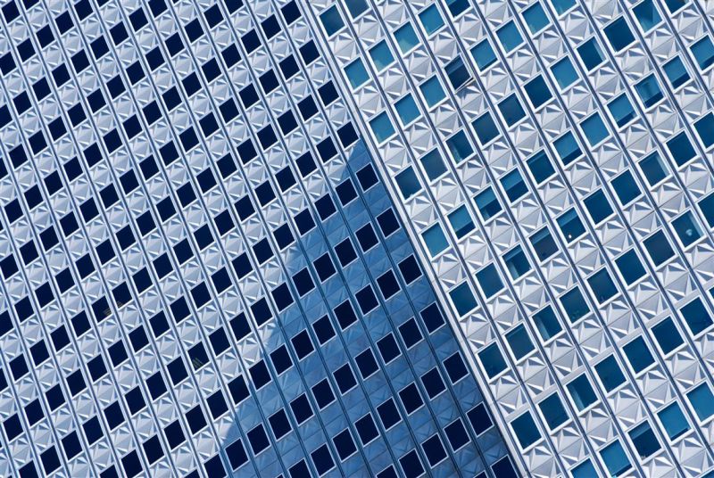 Nikola Olic - Rectangle triangle